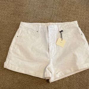 White high waisted shorts